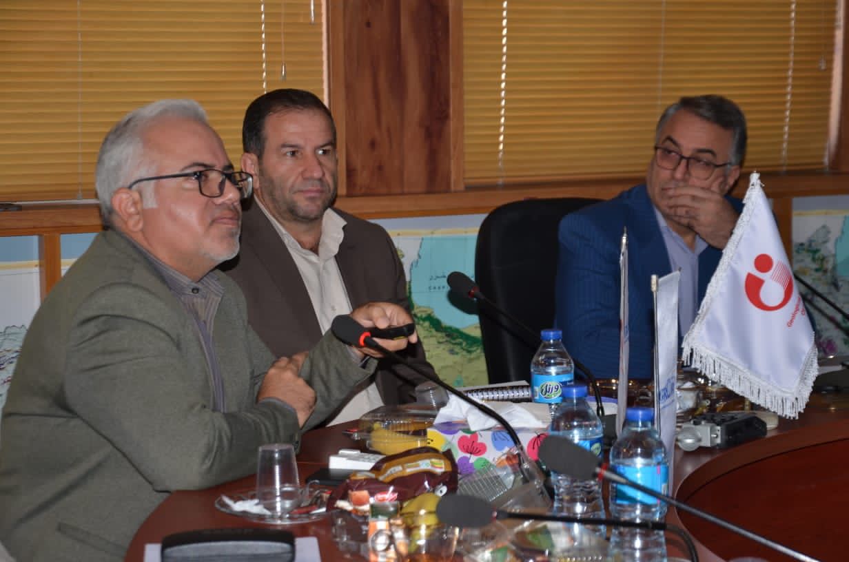 چهارمین جلسه شورای فنی استان البرز در مرکز پژوهش های کاربردی سازمان زمین شناسی البرز برگزار شد